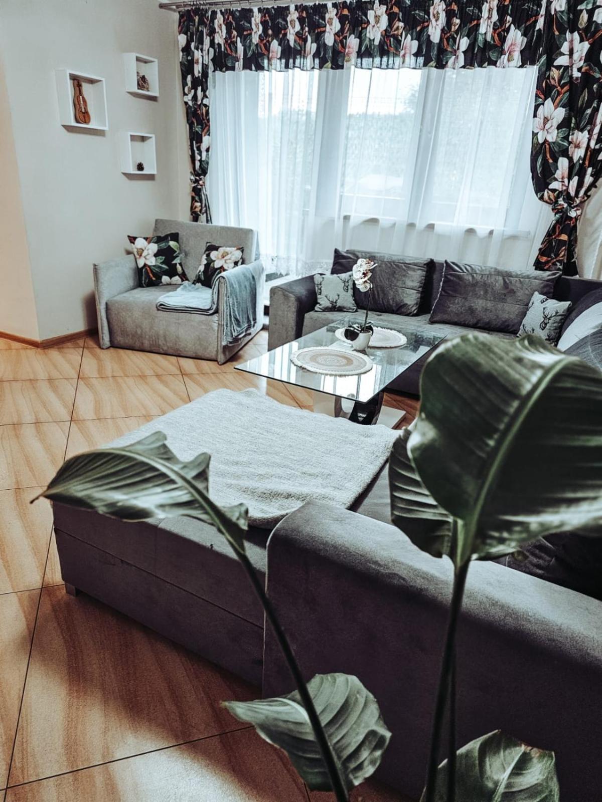 Smile Apartment *